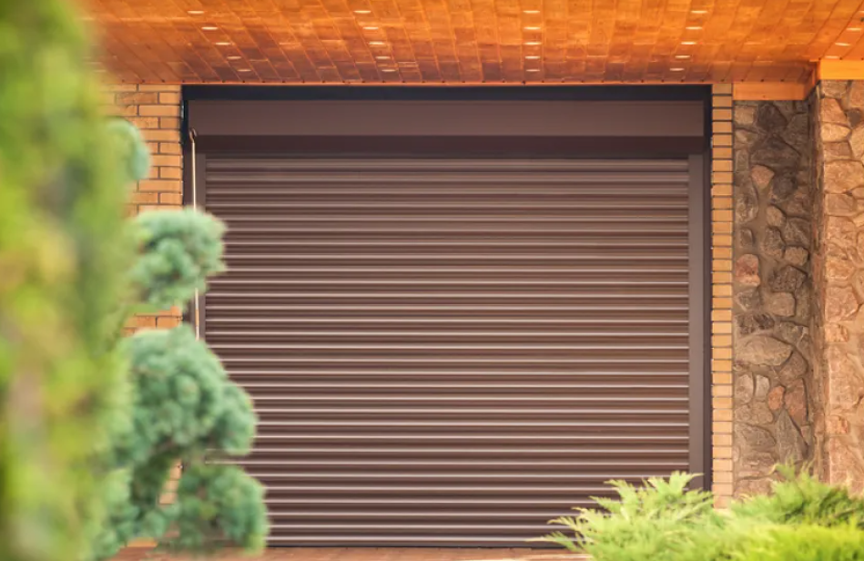 картинка Роллетные ворота серии Trend 2000x2000 магазин Одежда+ являющийся официальным дистрибьютором в России 